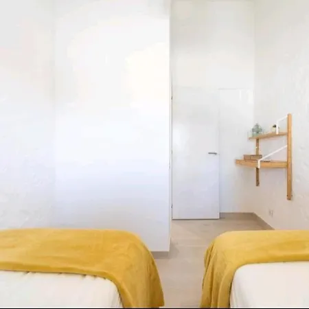2 Bedroom Aguamarina Holiday home *